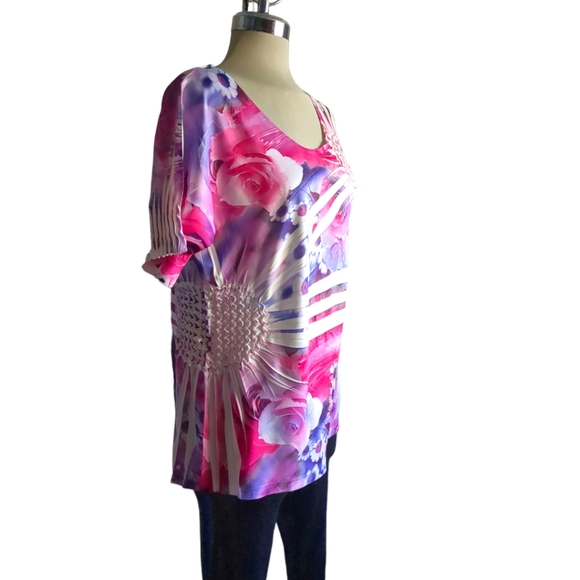 REVES COLLECTION Beautiful Floral Print Pink Purple and White Colors Size L - Picture 6 of 16